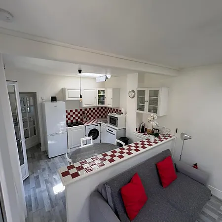 Le Serein Apartamento Tolón